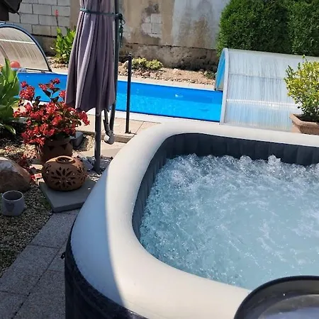 Jaroslav Ambroz Elvomont