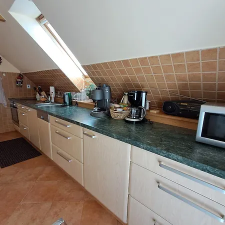 Apartament Jaroslav Ambroz Elvomont